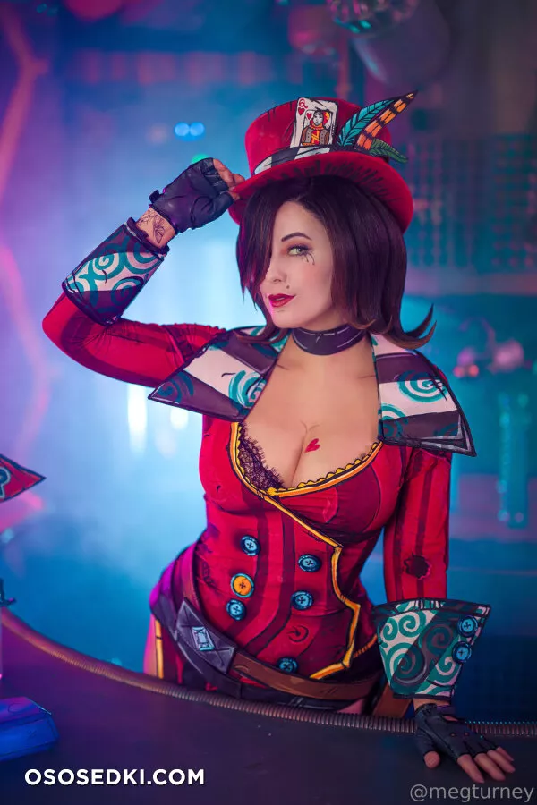 Meg Turney - Mad Moxxi - Borderlands - 8