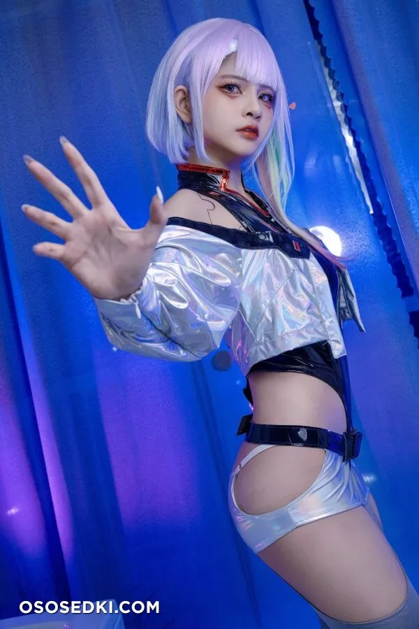 Azami - Lucy (Cyberpunk) - 1