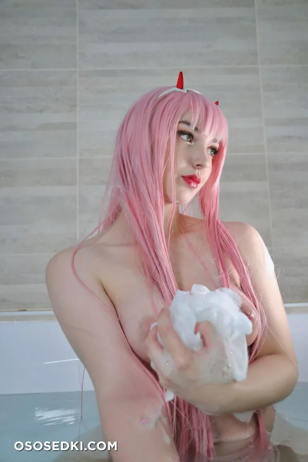 Nyeupe - Zero Two - Darling In The Franxx - 3