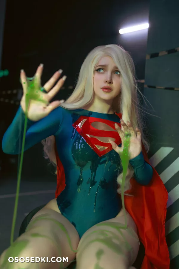 Ulichan - Supergirl - Superman - 16