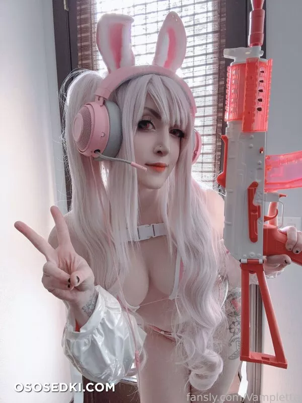 Vamplette - Alice - Goddess Of Victory Nikke - 15
