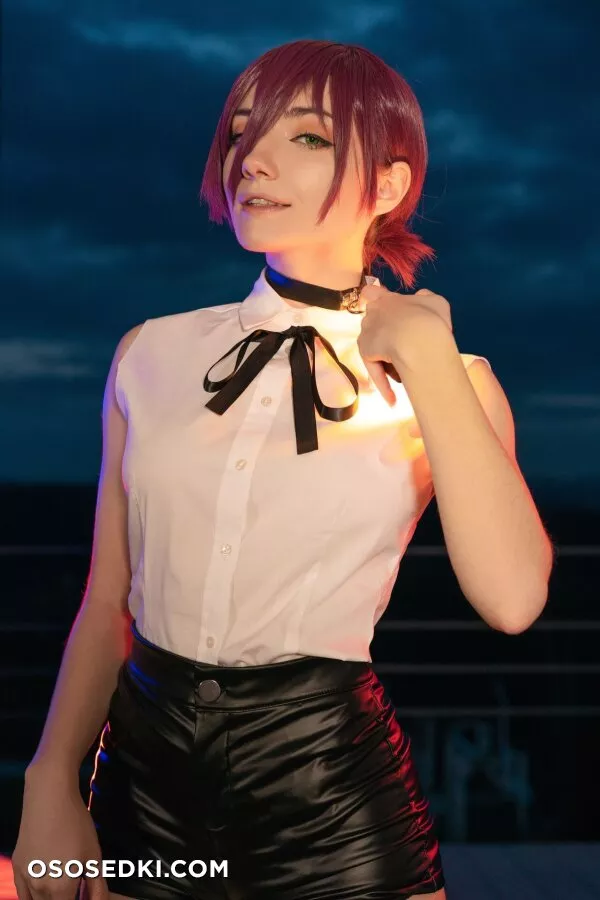 Carry Key - Reze - Chainsaw Man - 12