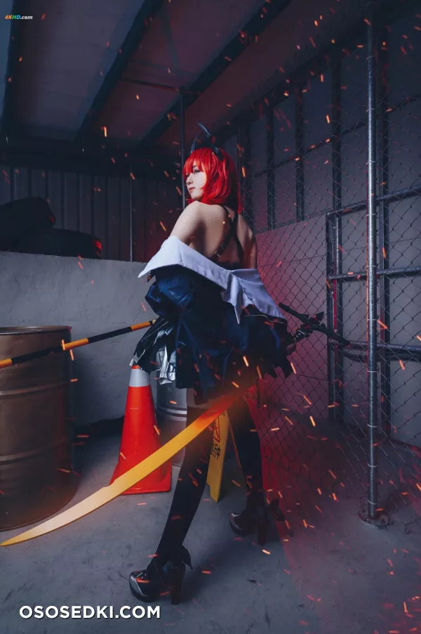 Hatori Sama  Surtr (Arknights) - 2