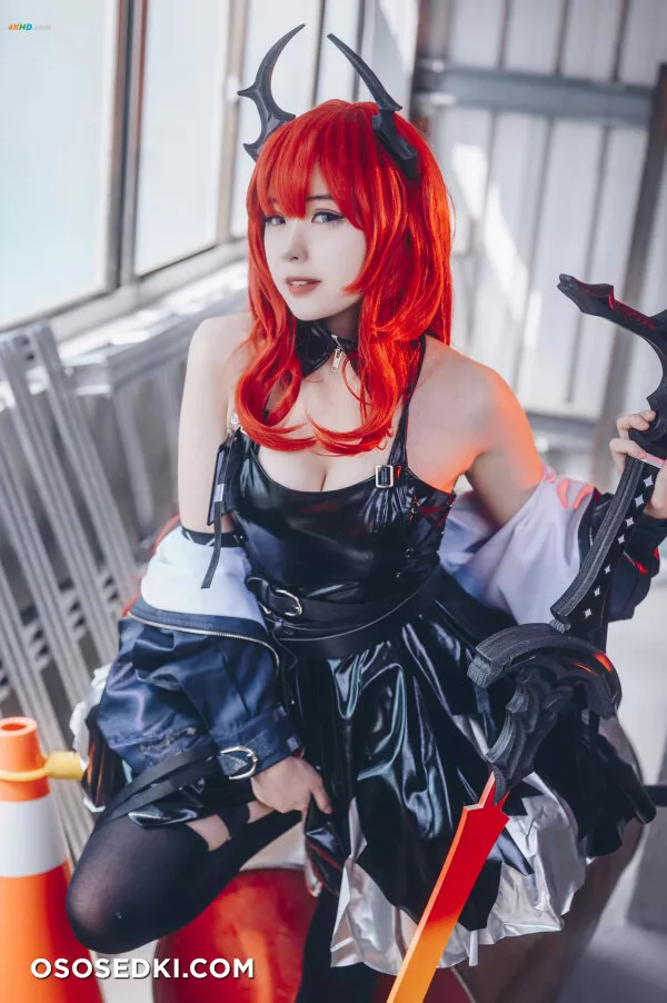 Hatori Sama  Surtr (Arknights) - 7