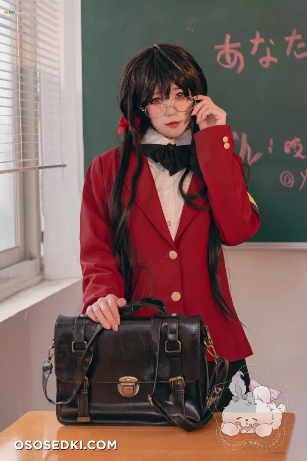 Yaokoututu 咬人小小兔 – Taihou JK Uniform 风纪委员大凤 - 1