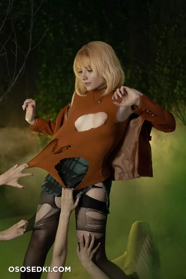 Carry Key - Ashley (Resident Evil) - 10