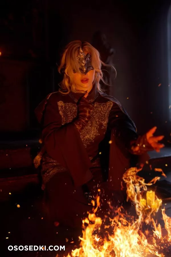 Lady Melamori - Fire Keeper - Demons Souls | Dark Souls - 5