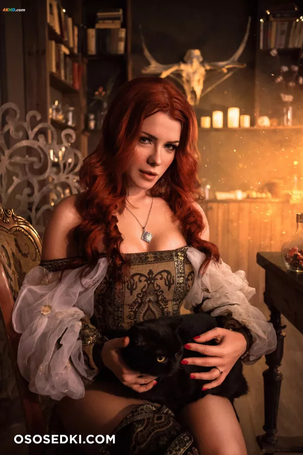 Irina Meier – Yennefer & Triss - 13