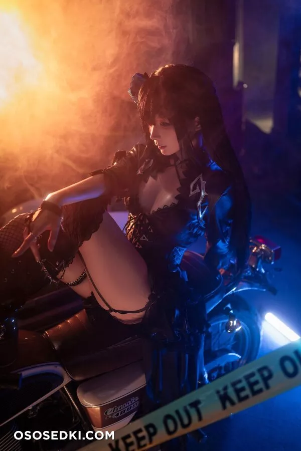 Chunmomo - Black Rock Shooter - Black Rock Shooter - 14