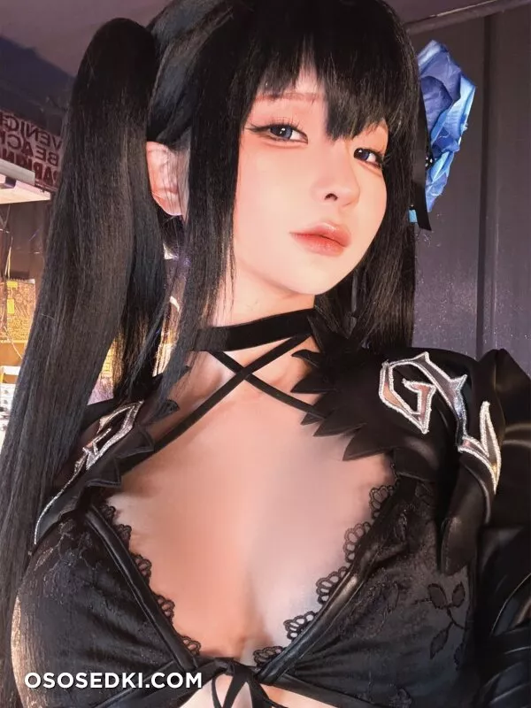 Chunmomo - Black Rock Shooter - Black Rock Shooter - 24