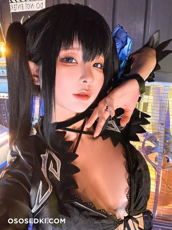 Chunmomo - Black Rock Shooter - Black Rock Shooter - 25