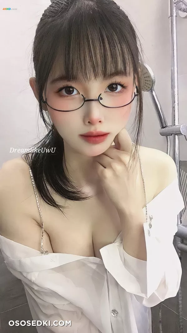 DreamlikeUwU - Shower - 7