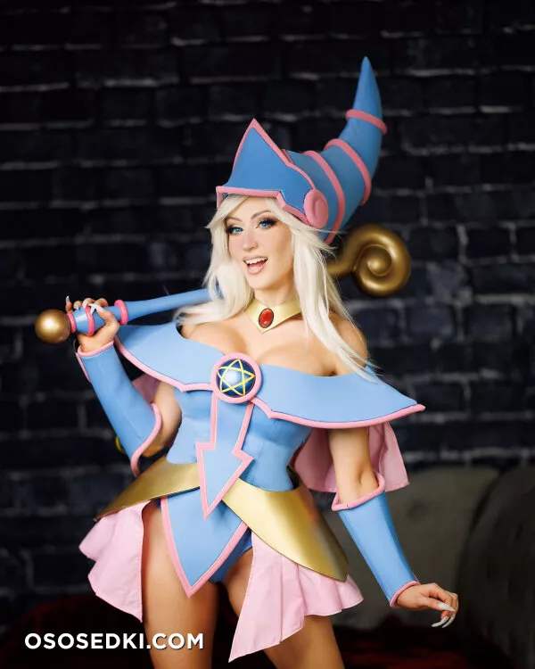Kate Sarkissian - Dark Magician Girl - Yu-gi-oh - 7