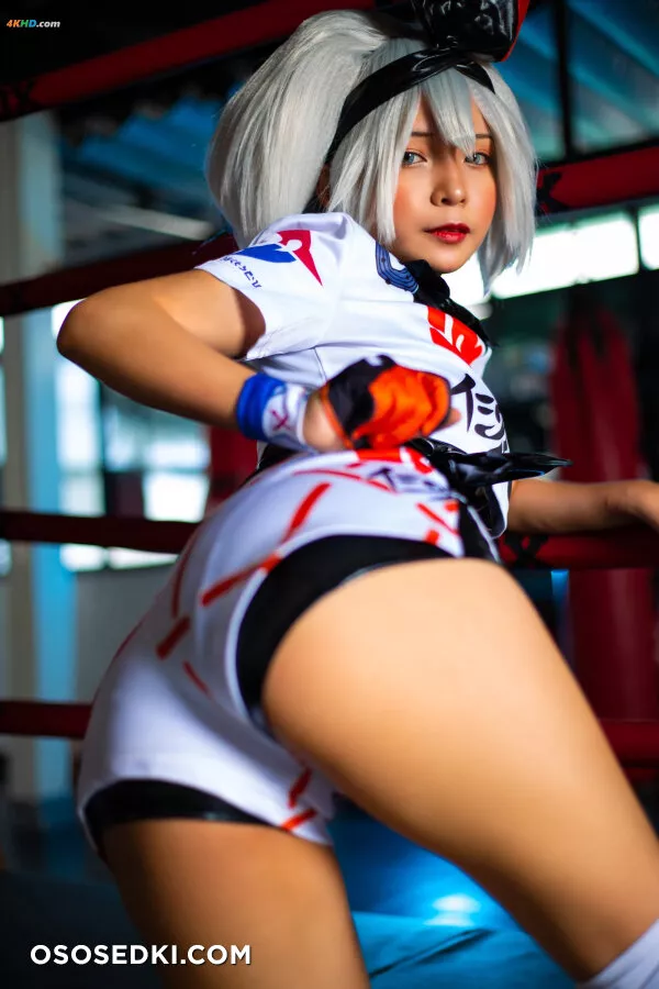 Umeko J – Bea - 24