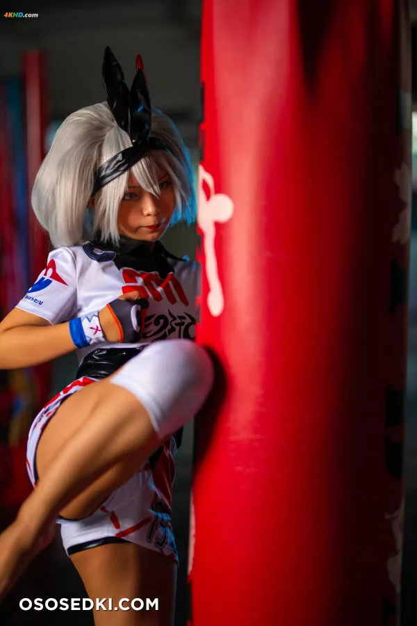 Umeko J – Bea - 27