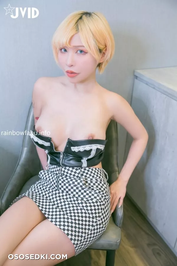 性感爆乳女秘书▌小辣酱▌SOD淫销课 揉乳性感热臀诱惑上司 - 22