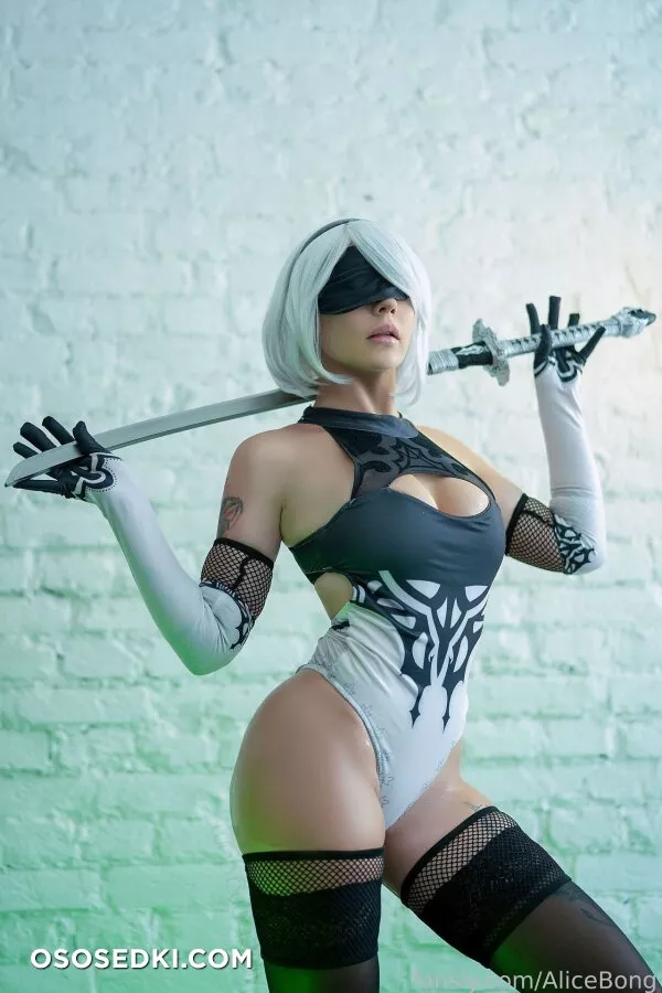 Alice Bong - 2b - Nier Automata - 2