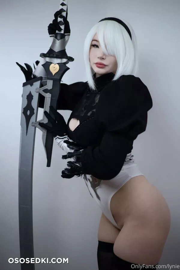 Lynie Nicole - 2b - Nier Automata - 1