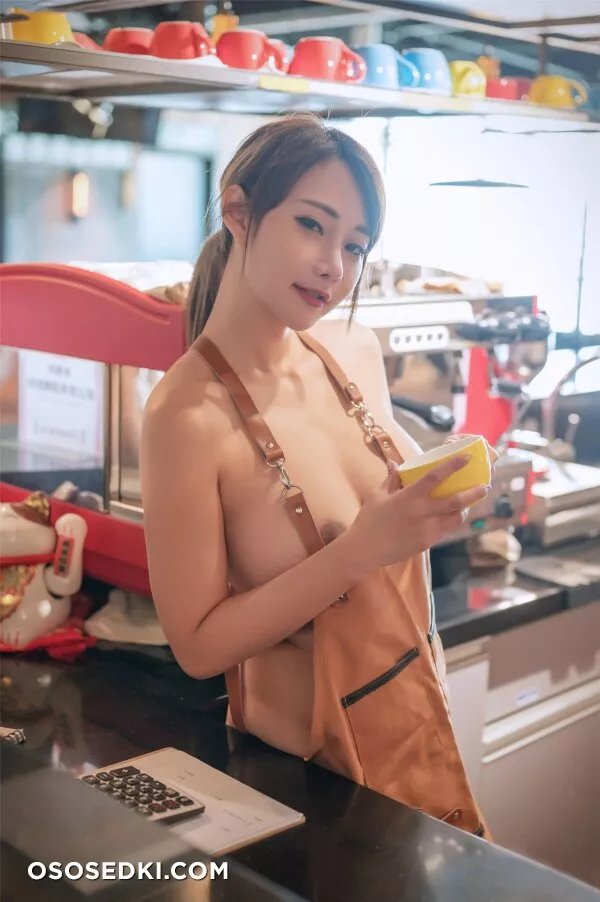 [JVID] 乐乐 - 寂寞旅人咖啡馆 - 19