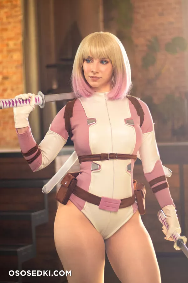 Enji Night - Gwenpool - Deadpool - 10