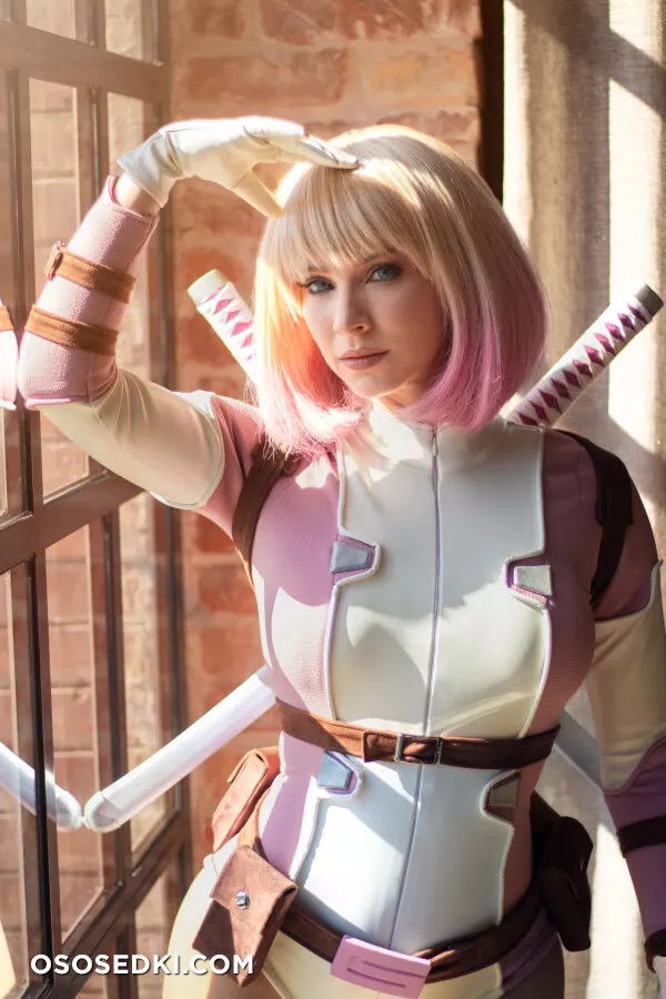 Enji Night - Gwenpool - Deadpool - 15