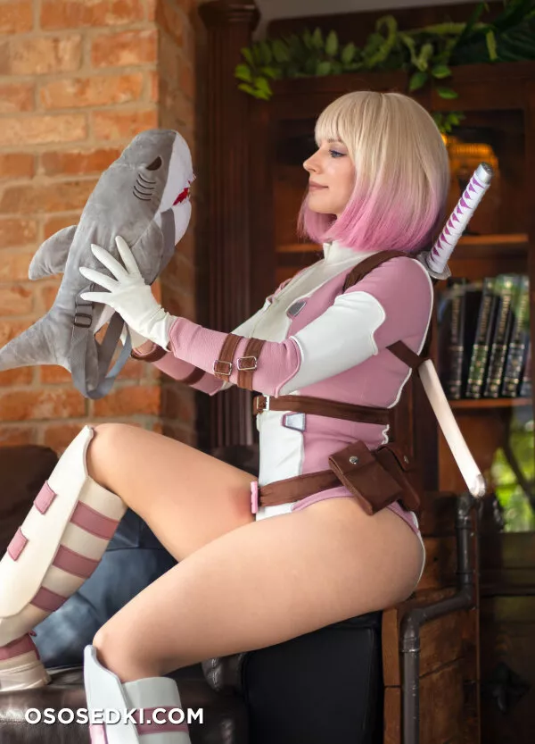 Enji Night - Gwenpool - Deadpool - 18