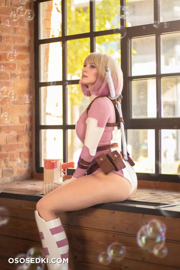 Enji Night - Gwenpool - Deadpool - 25