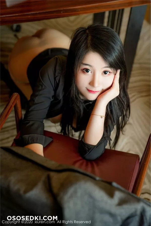 [XIUREN秀人网] 2020.10.09 Vol.2628 美七Mia - 37
