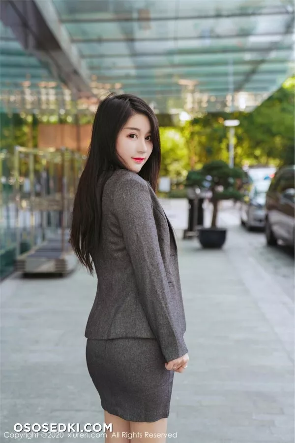 [XIUREN秀人网] 2020.10.09 Vol.2628 美七Mia - 43