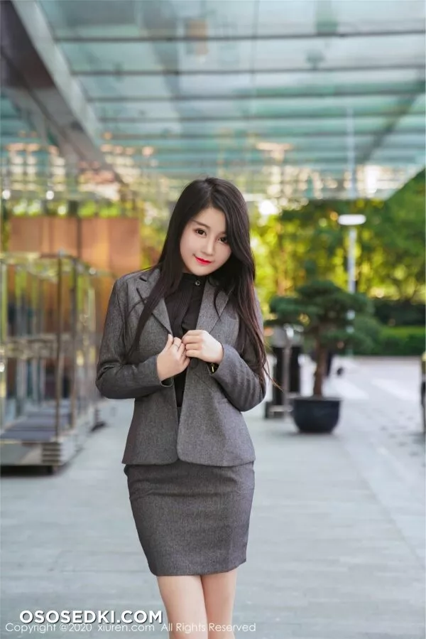 [XIUREN秀人网] 2020.10.09 Vol.2628 美七Mia - 54