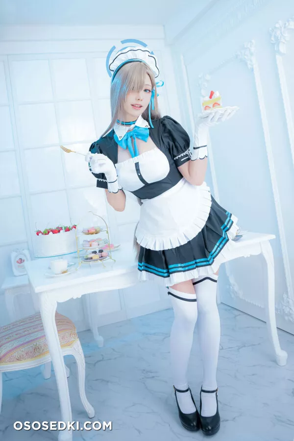 Ely Cosplay - Asuna Ichinose - Blue Archive - 16