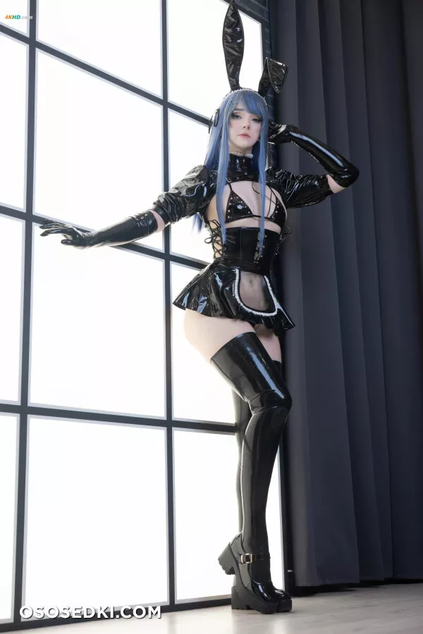 Candy_Ball – Latex Bunny Twins - 44