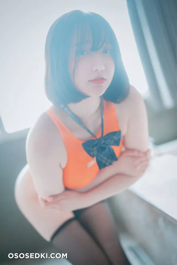 Son Yeeun 손예은, [DJAWA] Swimming Lessons #6 &amp;#8211; Set.02 - 64