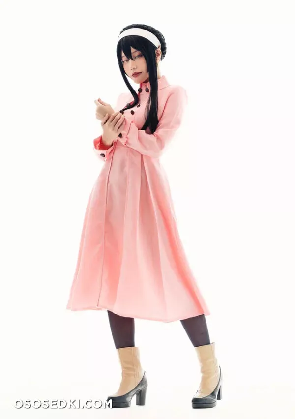 Ain Nguyen - Yor Forger - Spy X Family - 1