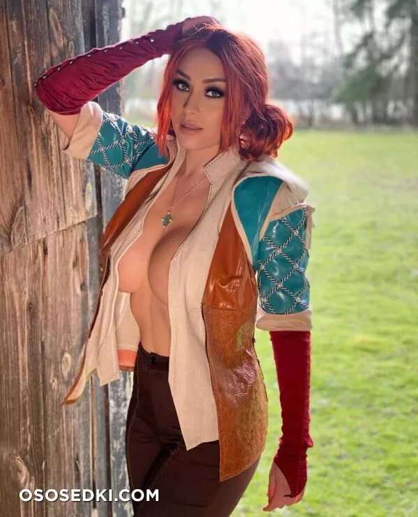 Ireland Reid - Triss Merigold - The Witcher - 6