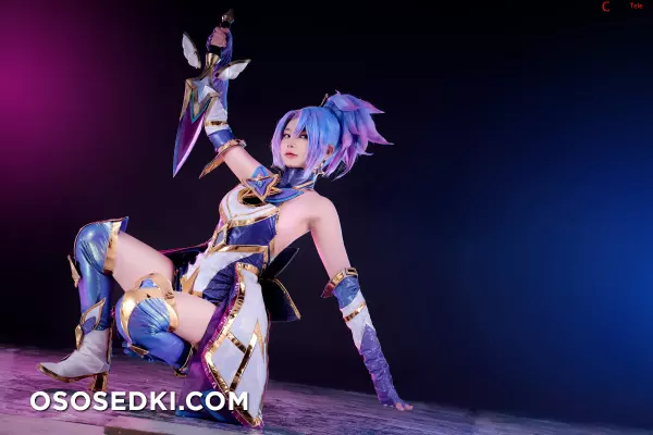 ZinieQ (ジニCosplayer) and PingPing cosplay Akali Star Guardians and Kai'sa - League of Legends - 6