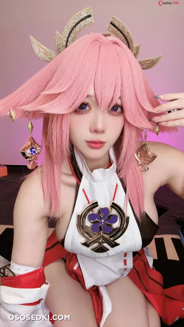 九言 (Jiu Yan) cosplay Yae Miko Selfie - Genshin Impact - 33
