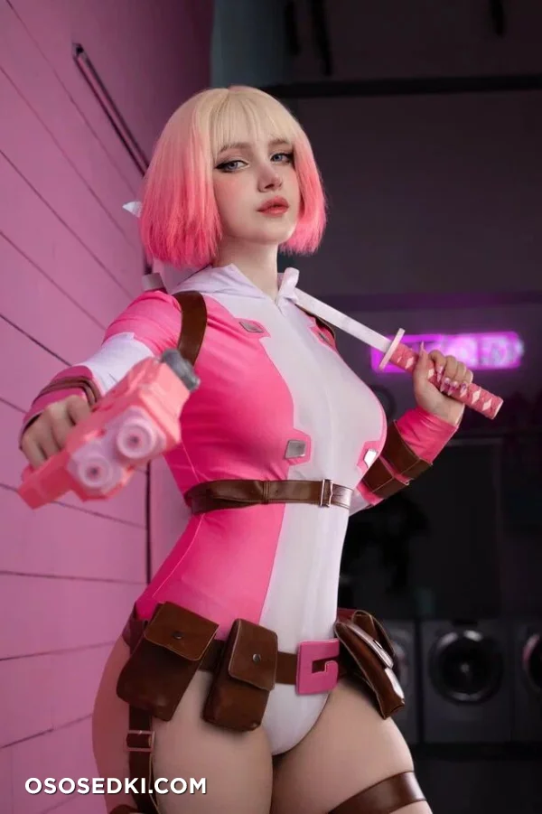 Ulichan - Gwenpool - Deadpool - 2