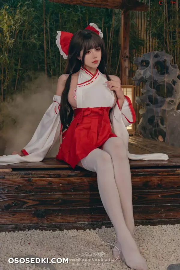 咬一口兔娘ovo (Yaokoututu) cosplay Reimu Hakurei - Touhou Project - 16