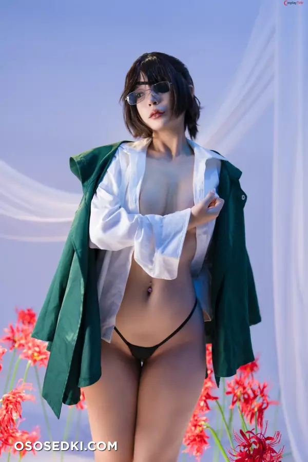 Umeko J cosplay Hange Zoe - Attack on Titan - 22