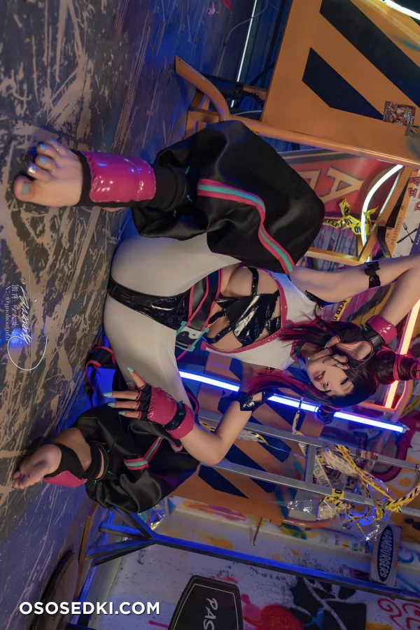 Yaokoututu | Niantutu - Juri Han - Street Fighter - 15