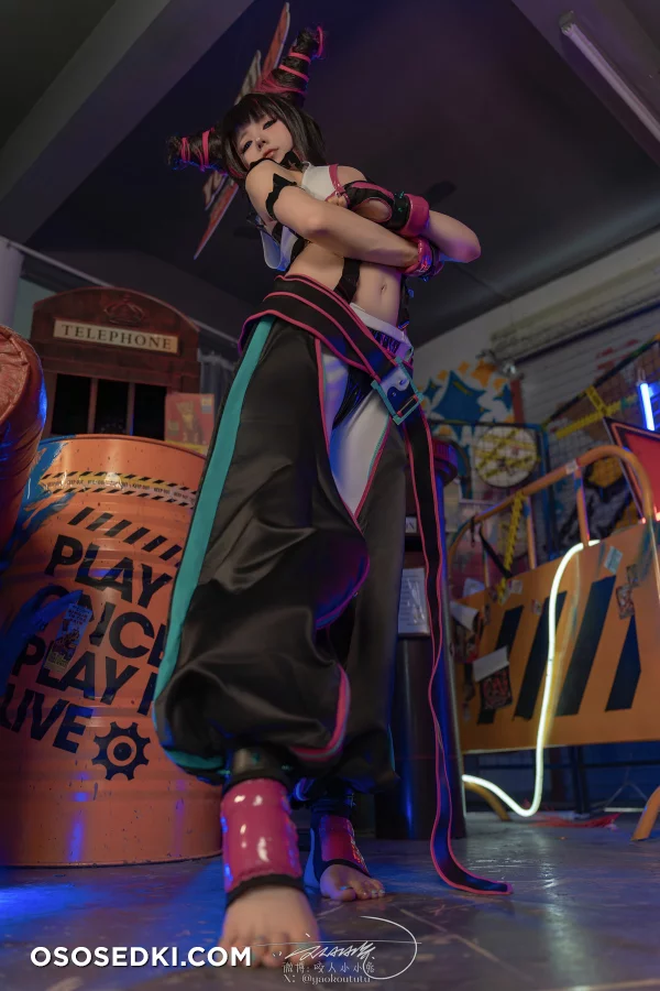 Yaokoututu | Niantutu - Juri Han - Street Fighter - 64