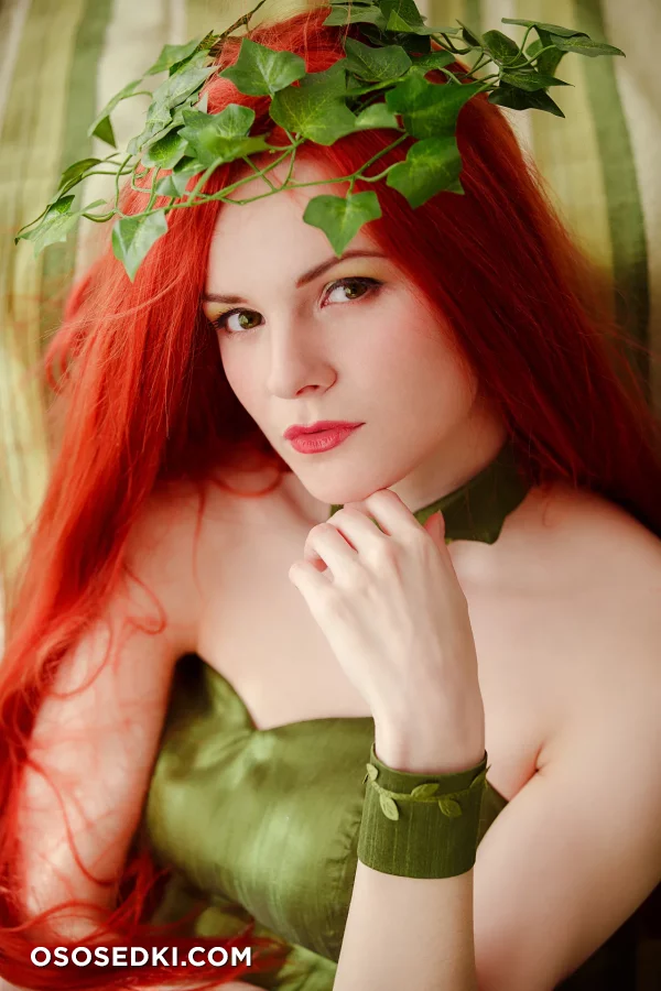 Shaeunderscore - Poison Ivy - Batman - 1