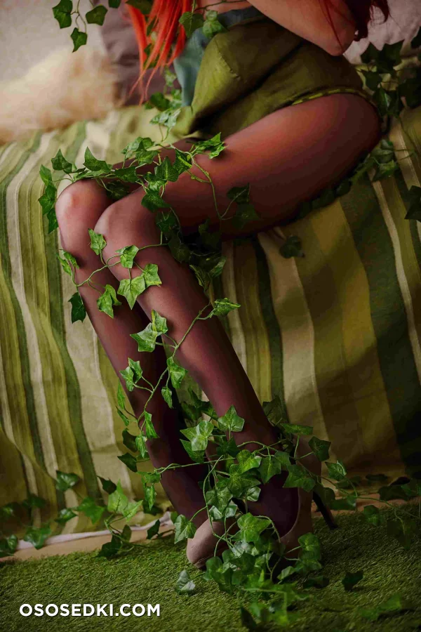Shaeunderscore - Poison Ivy - Batman - 27