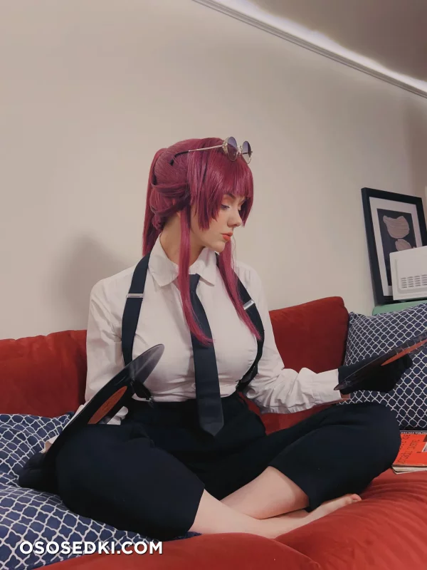Omi_COS - Kafka - Honkai Star Rail - 12