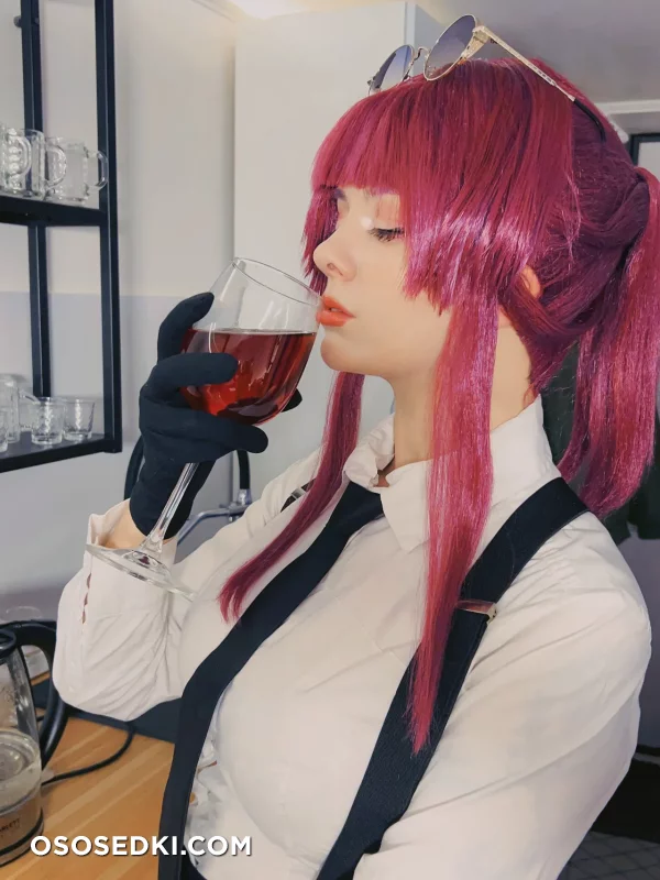 Omi_COS - Kafka - Honkai Star Rail - 2