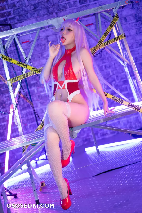 Umeko J – ZERO TWO - 13