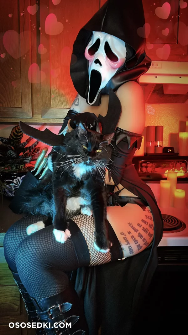 Felicia Vox - Ghostface - Scream - 40