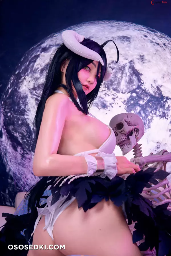 ZinieQ (ジニCosplayer) cosplay Albedo - Overlord - 17