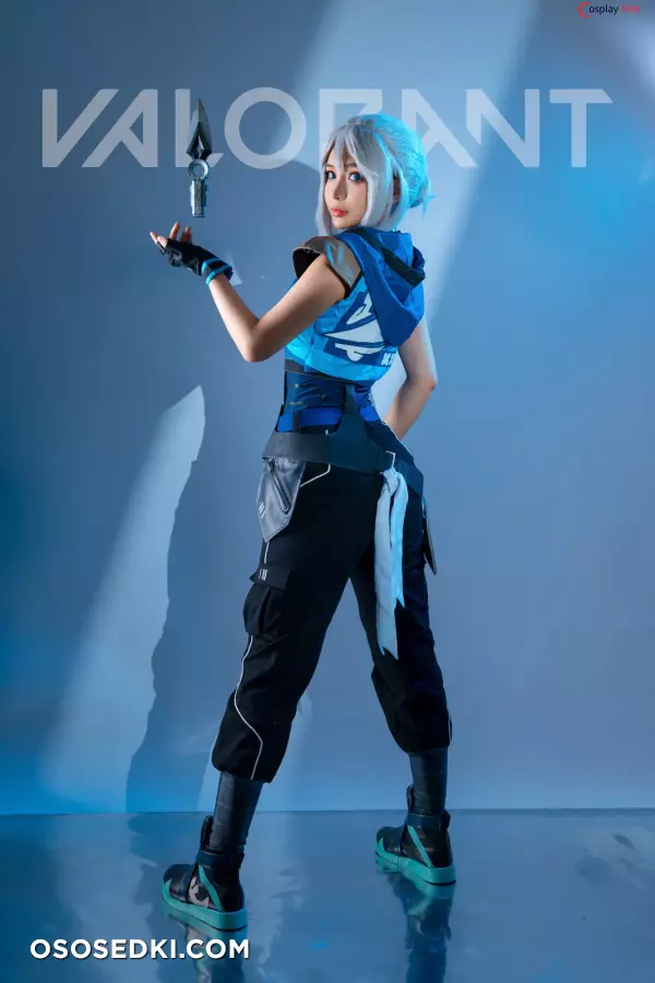 Umeko J cosplay Jett - Valorant - 1